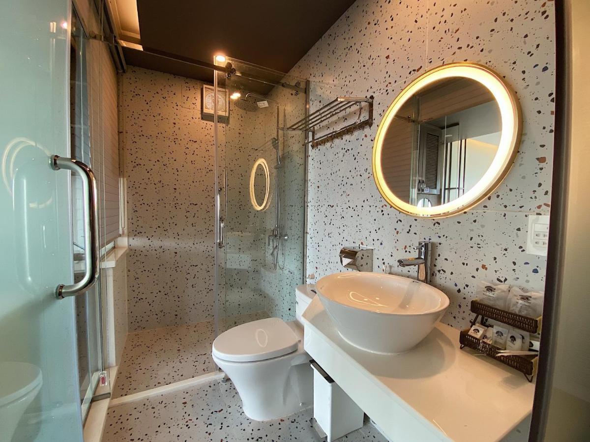 Hotel Duc Vuong Saigon - Cao Thang *